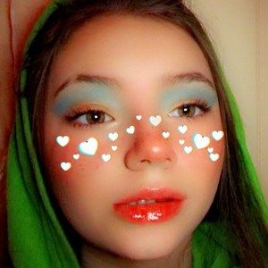 Meet your Posher, Evelyn